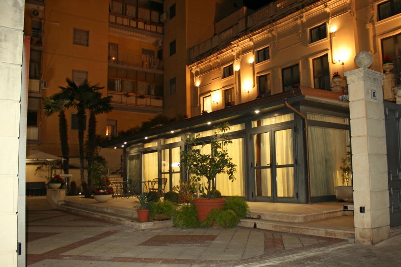 Hotel Villa Cibele Catânia Exterior foto
