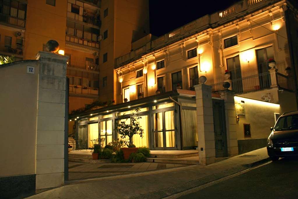Hotel Villa Cibele Catânia Exterior foto